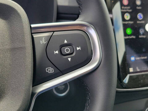 2026 Volvo XC40 B5 Core