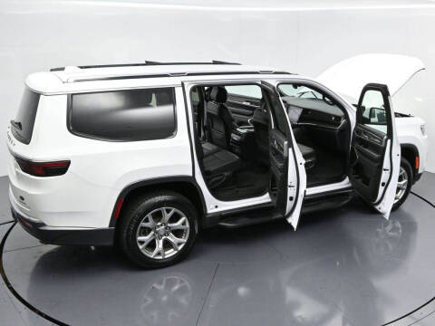 2022 Jeep Wagoneer Series II