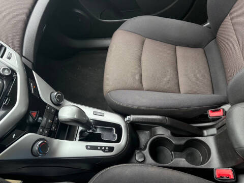 2015 Chevrolet Cruze 1LT Auto