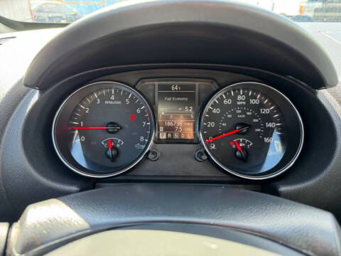 2011 Nissan Rogue S