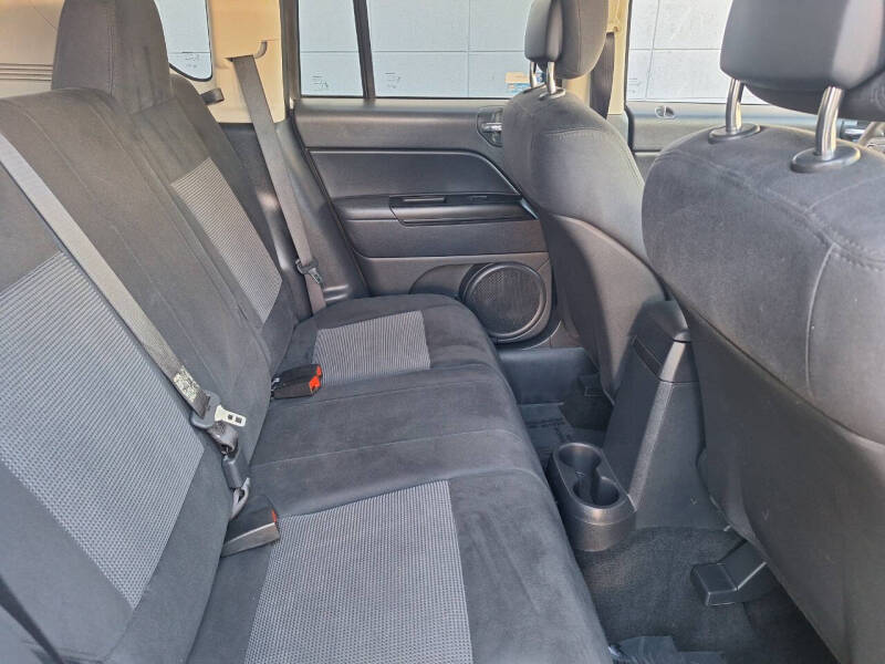 2011 Jeep Compass Sport