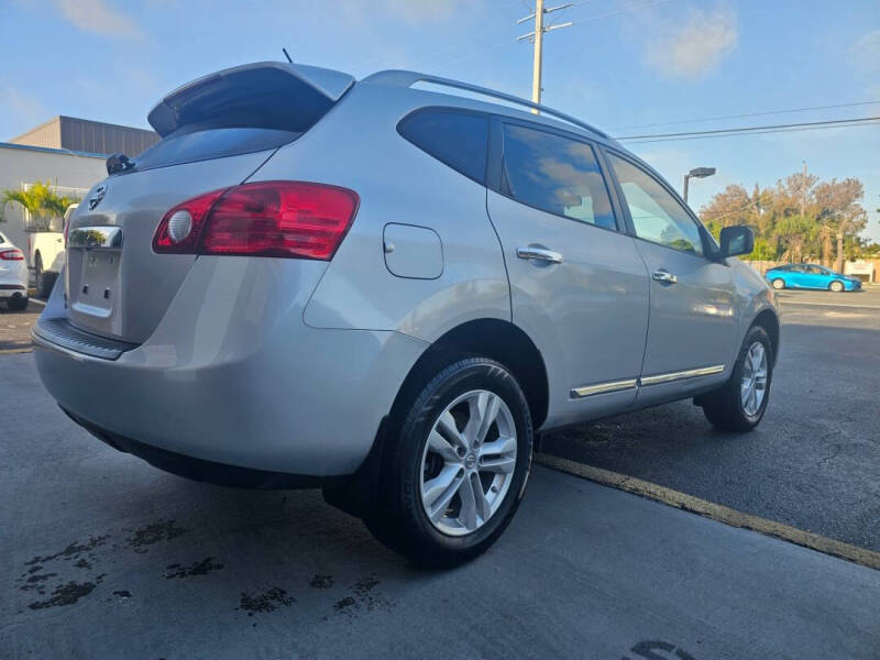 2015 Nissan Rogue Select S