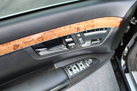 2008 Mercedes-Benz S-Class S 550 4MATIC