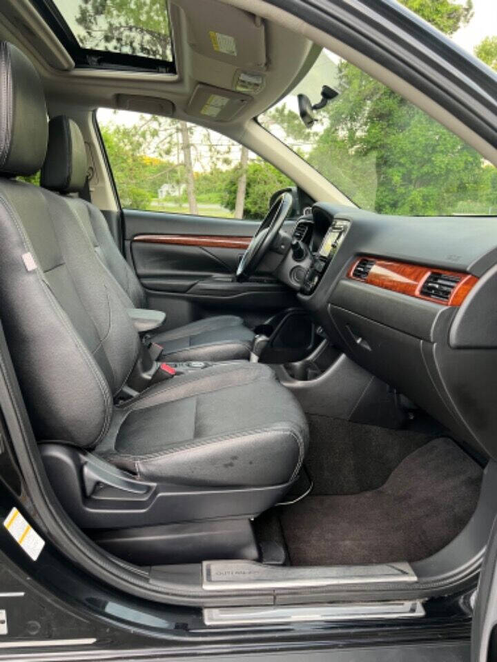 2014 Mitsubishi Outlander for sale at Town Auto Inc in Clifton Park, NY