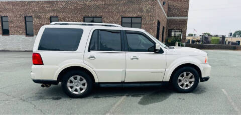 2006 Lincoln Navigator Luxury