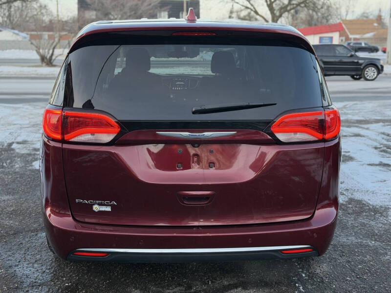 2018 Chrysler Pacifica Touring Plus