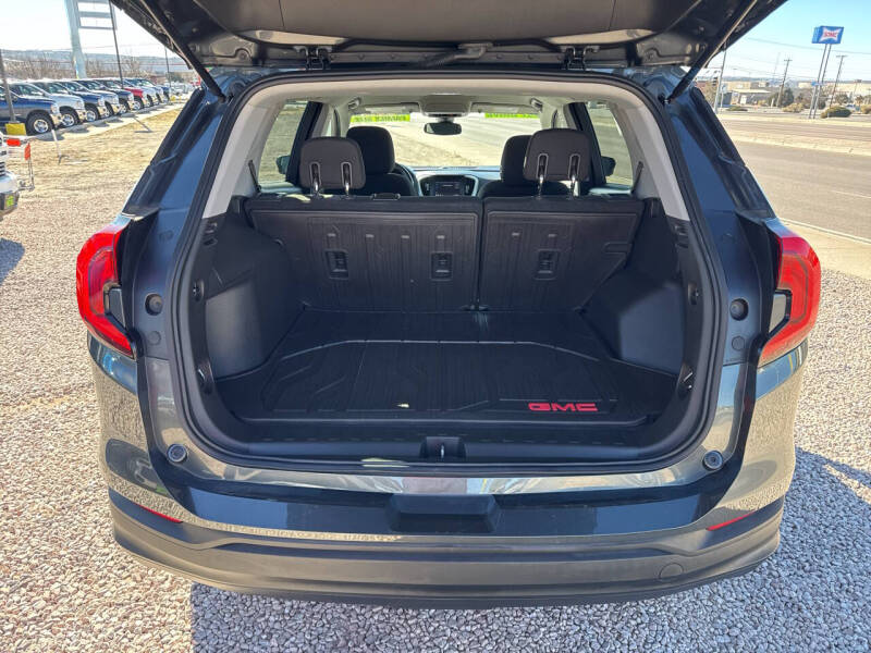 2020 GMC Terrain SLE