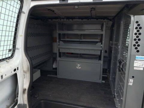 2017 Chevrolet Express 2500