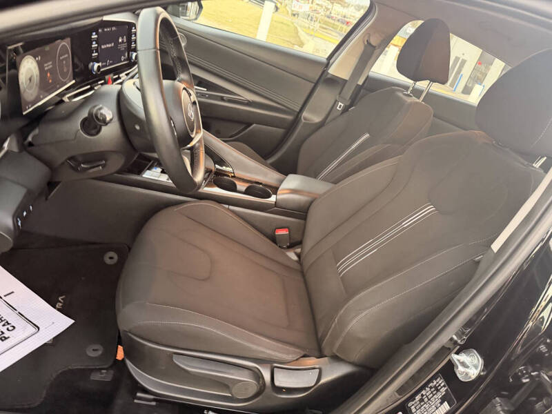 2021 Hyundai Elantra SEL