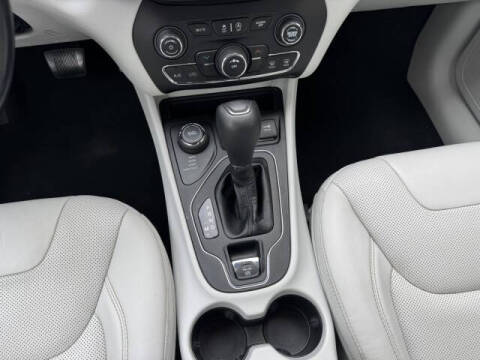 2020 Jeep Cherokee Altitude