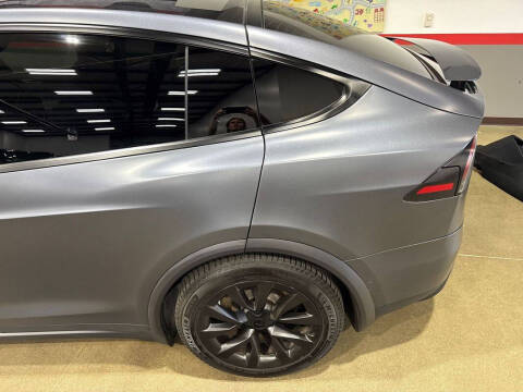 2022 Tesla Model X Plaid
