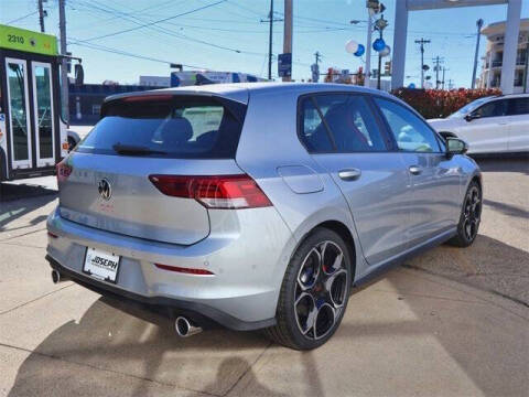 2026 Volkswagen Golf GTI Autobahn