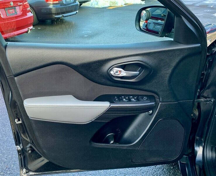 2014 Jeep Cherokee Altitude