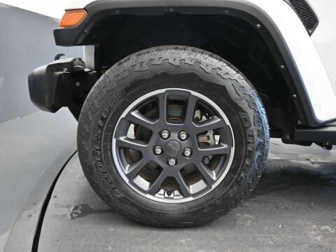 2021 Jeep Gladiator Sport