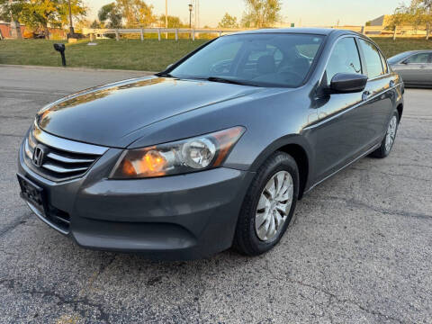 2011 Honda Accord for sale at AUTOSAVIN in Villa Park IL