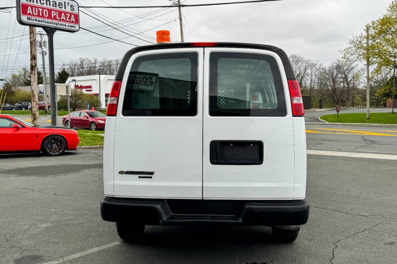 2016 Chevrolet Express 2500