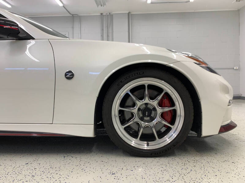 2016 Nissan 370Z Coupe NISMO photo 28