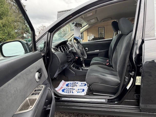 2011 Nissan Versa 1.8 S