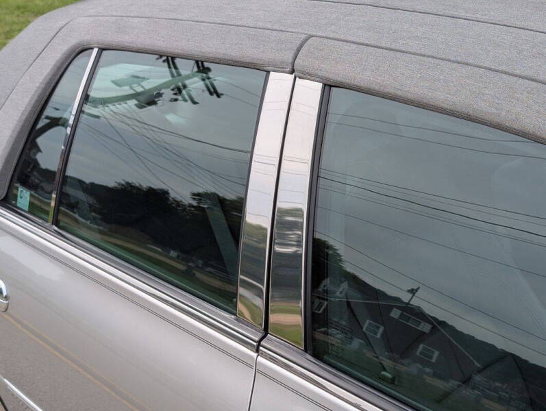 2005 Cadillac DeVille