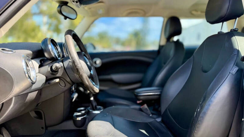 2011 MINI Cooper