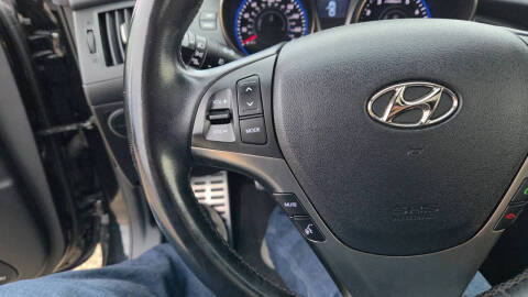 2013 Hyundai Genesis Coupe 3.8 Track
