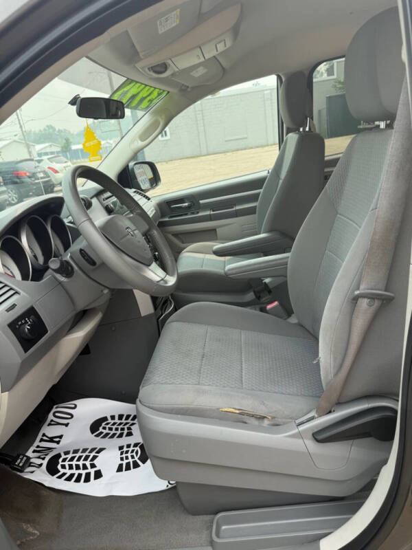 2010 Dodge Grand Caravan Hero