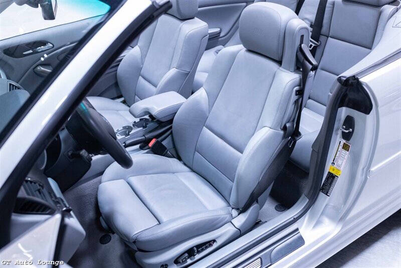2006 BMW M3 39