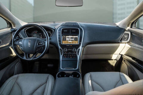 2017 Lincoln MKX Select