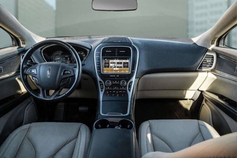 2017 Lincoln MKX Select