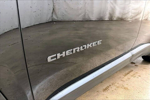 2026 Jeep Cherokee Laredo