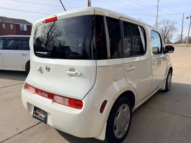 2012 Nissan cube