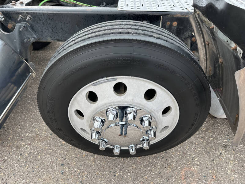 2021 International RH613