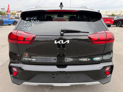 2022 Kia Niro LX