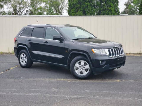 2011 Jeep Grand Cherokee for sale at Miller Auto Sales in Saint Louis MI
