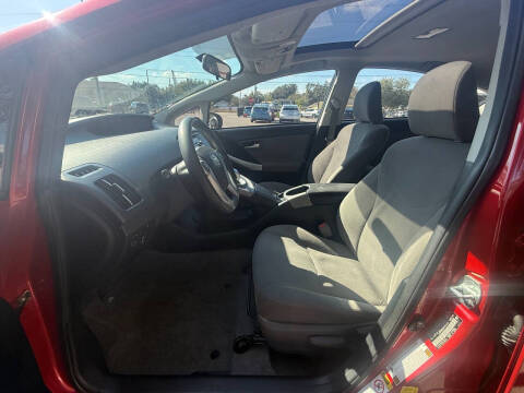 2014 Toyota Prius Three