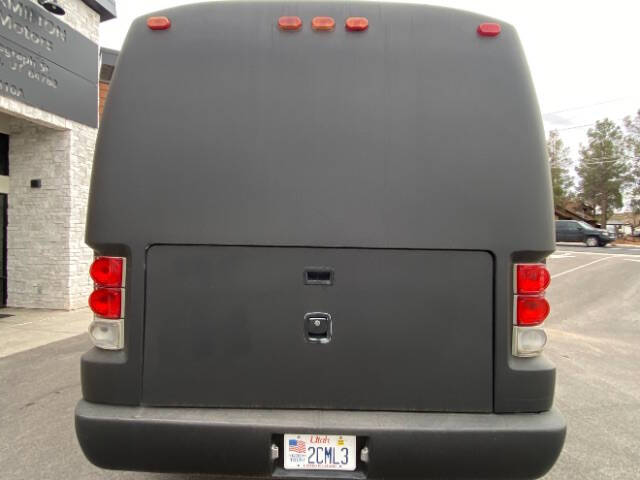 2008 Ford E-Series E-350 SD