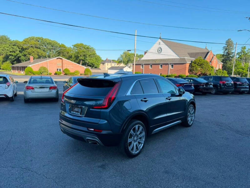 2019 Cadillac XT4 Premium Luxury
