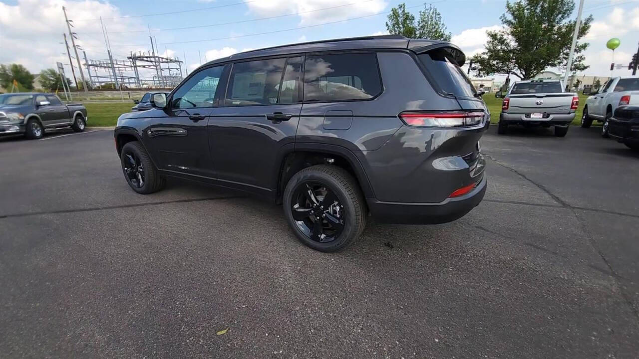 2024 Jeep Grand Cherokee L for sale at Victoria Auto Sales in Victoria, MN