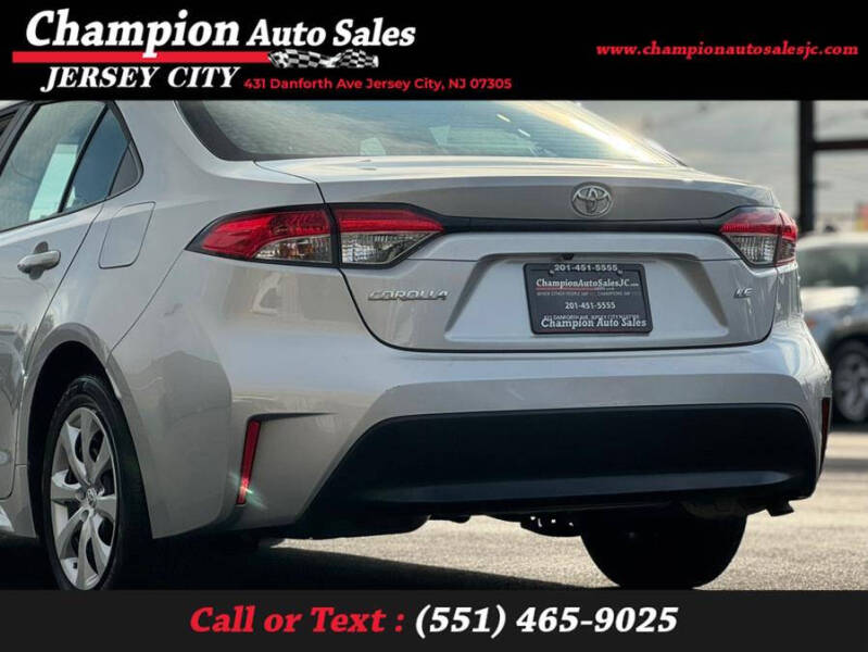 2024 Toyota Corolla LE