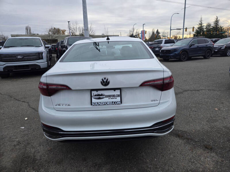 2022 Volkswagen Jetta SEL