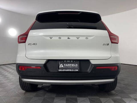 2024 Volvo XC40 B5 Plus Bright Theme