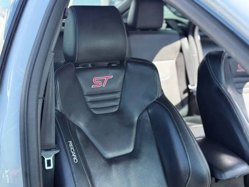 2016 Ford Focus ST