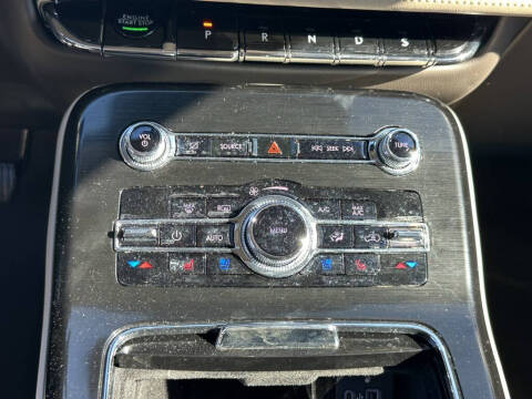 2021 Lincoln Nautilus Reserve