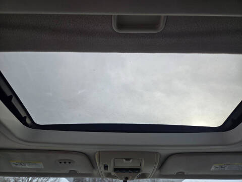 2011 Volkswagen Routan SEL