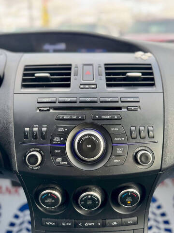 2013 Mazda MAZDA3 i Touring