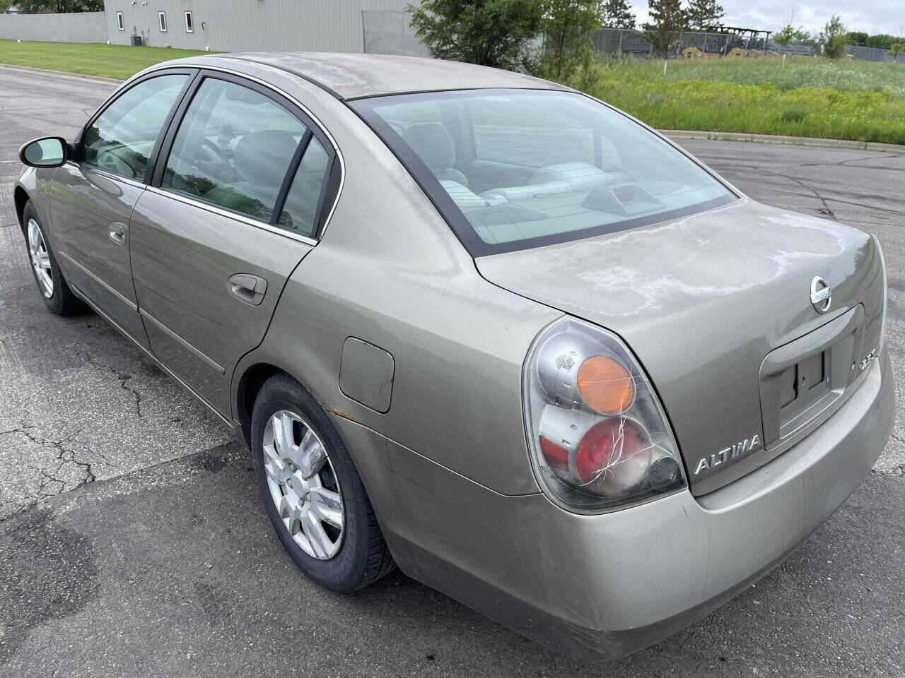 2002 Nissan Altima for sale at Twin Cities Auctions in Elk River, MN