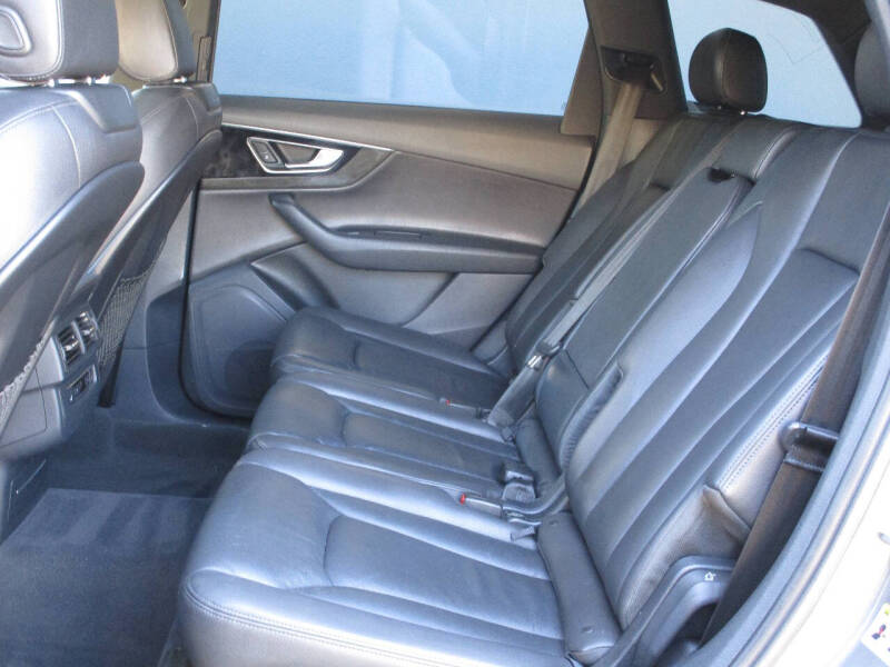 2017 Audi Q7 3.0T quattro Premium Plus
