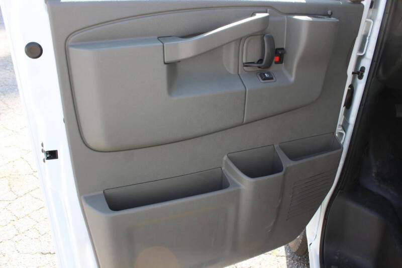 2026 Chevrolet Express 2500