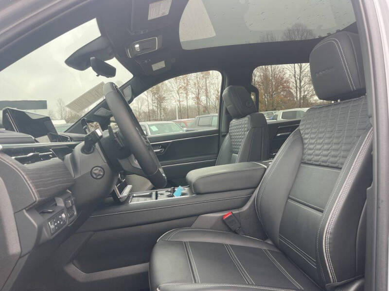 2024 GMC Sierra EV Denali Edition 1