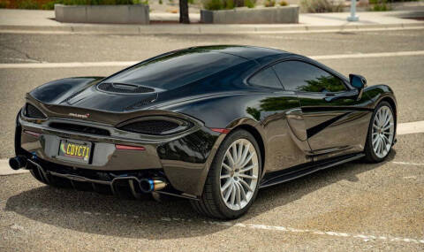 2017 McLaren 570GT